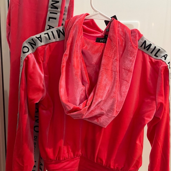 Milano Di Rouge Nuski Set **Brand New with Tags** - Picture 3 of 3